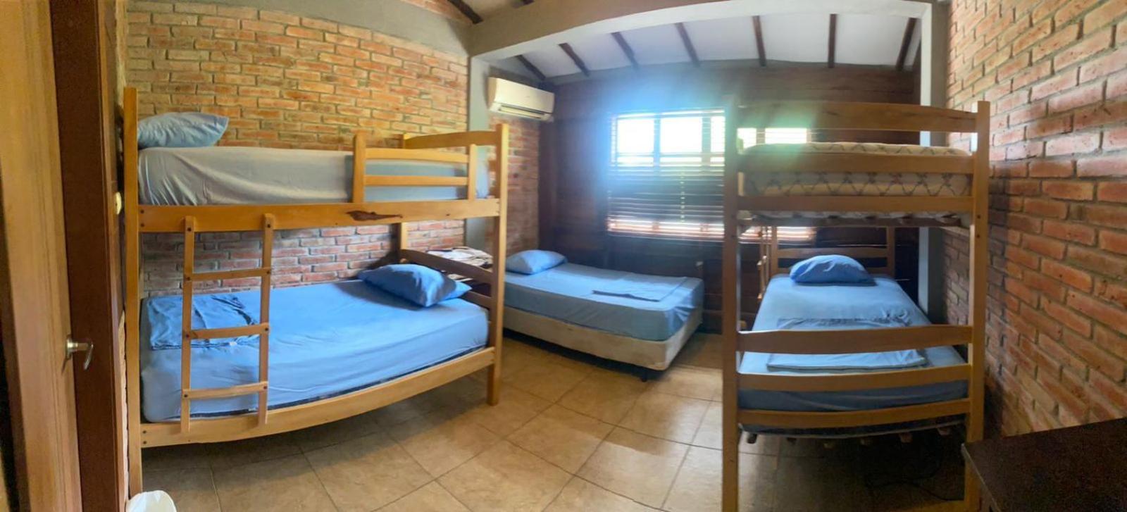 Tavarua Hotel Montañita Eksteriør billede