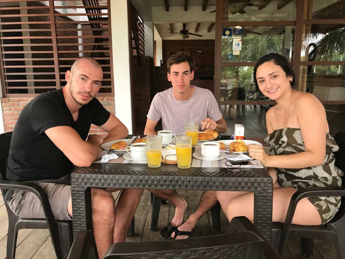 Tavarua Hotel Montañita Eksteriør billede