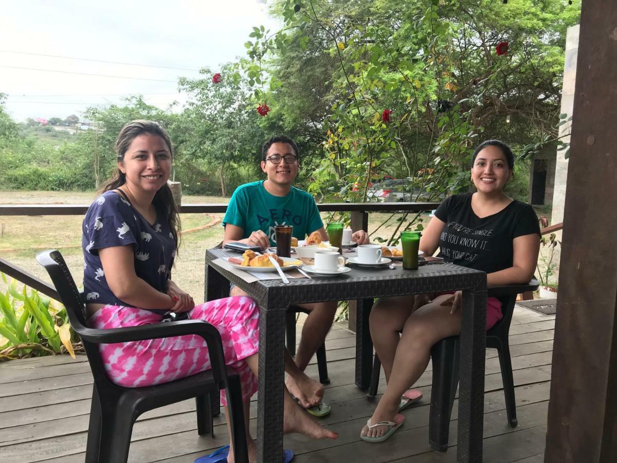 Tavarua Hotel Montañita Eksteriør billede